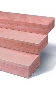 Blockstufen in pastell zinnober rot, klassisch., schier